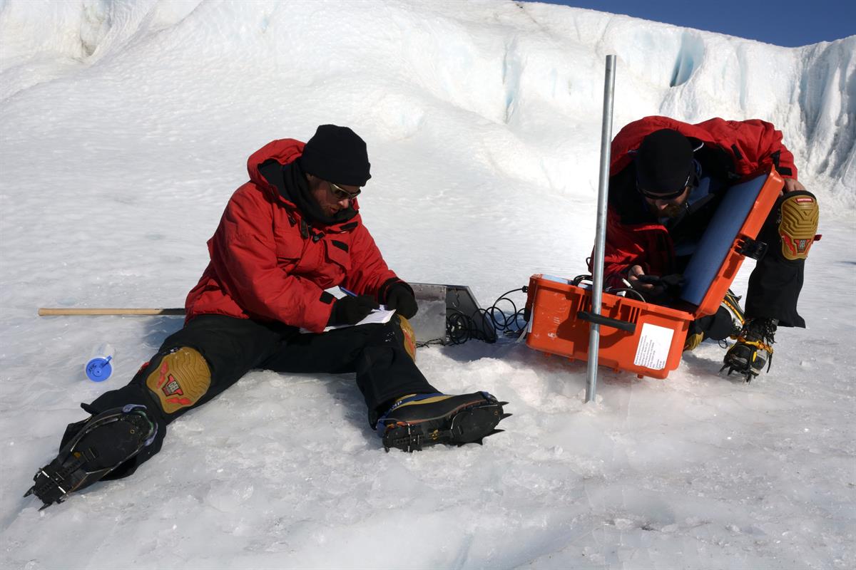 Antarctic Photo Library Photo Details Taylor Glacier Blood Falls