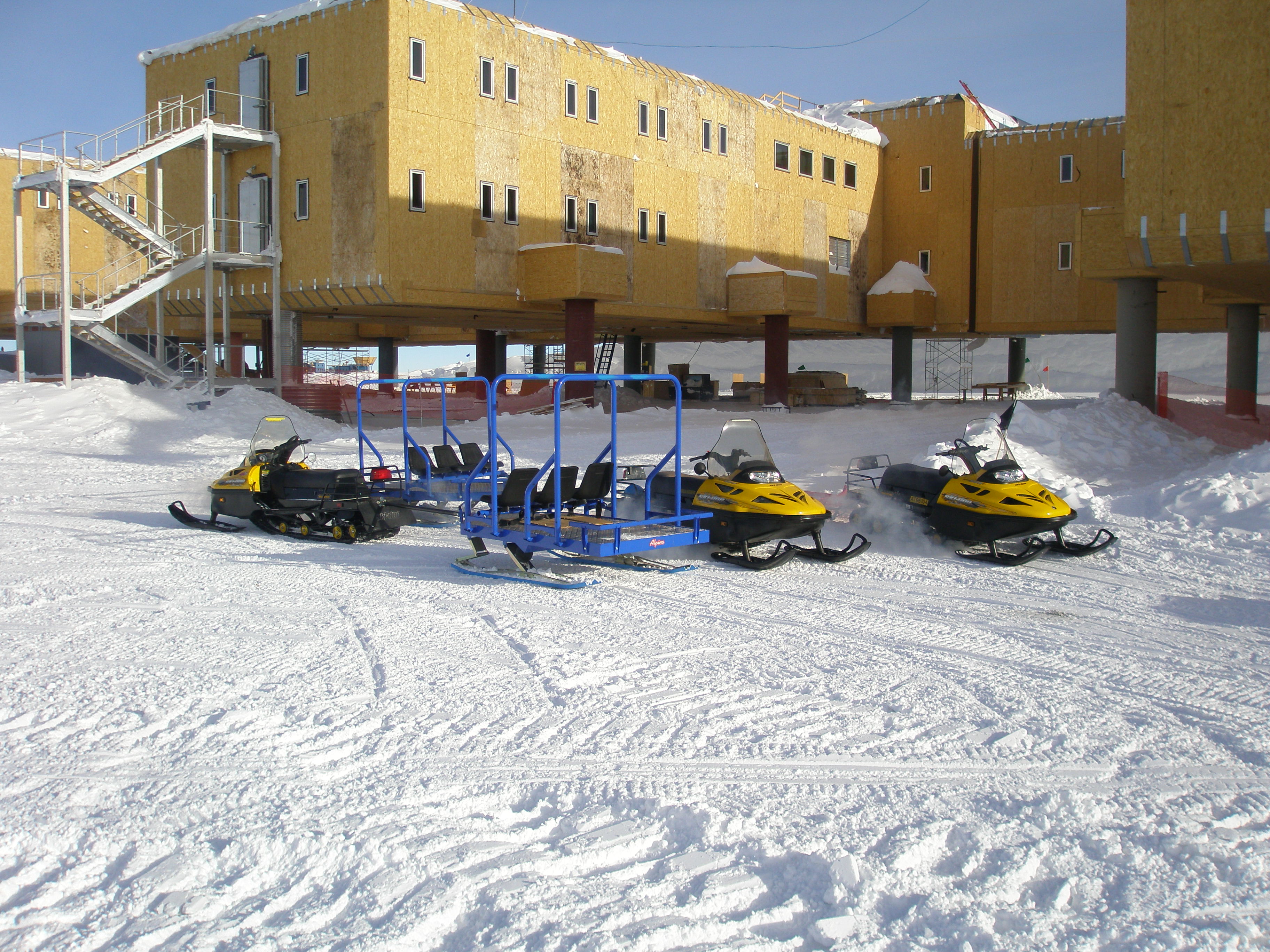 Buildings under construction on the snow.