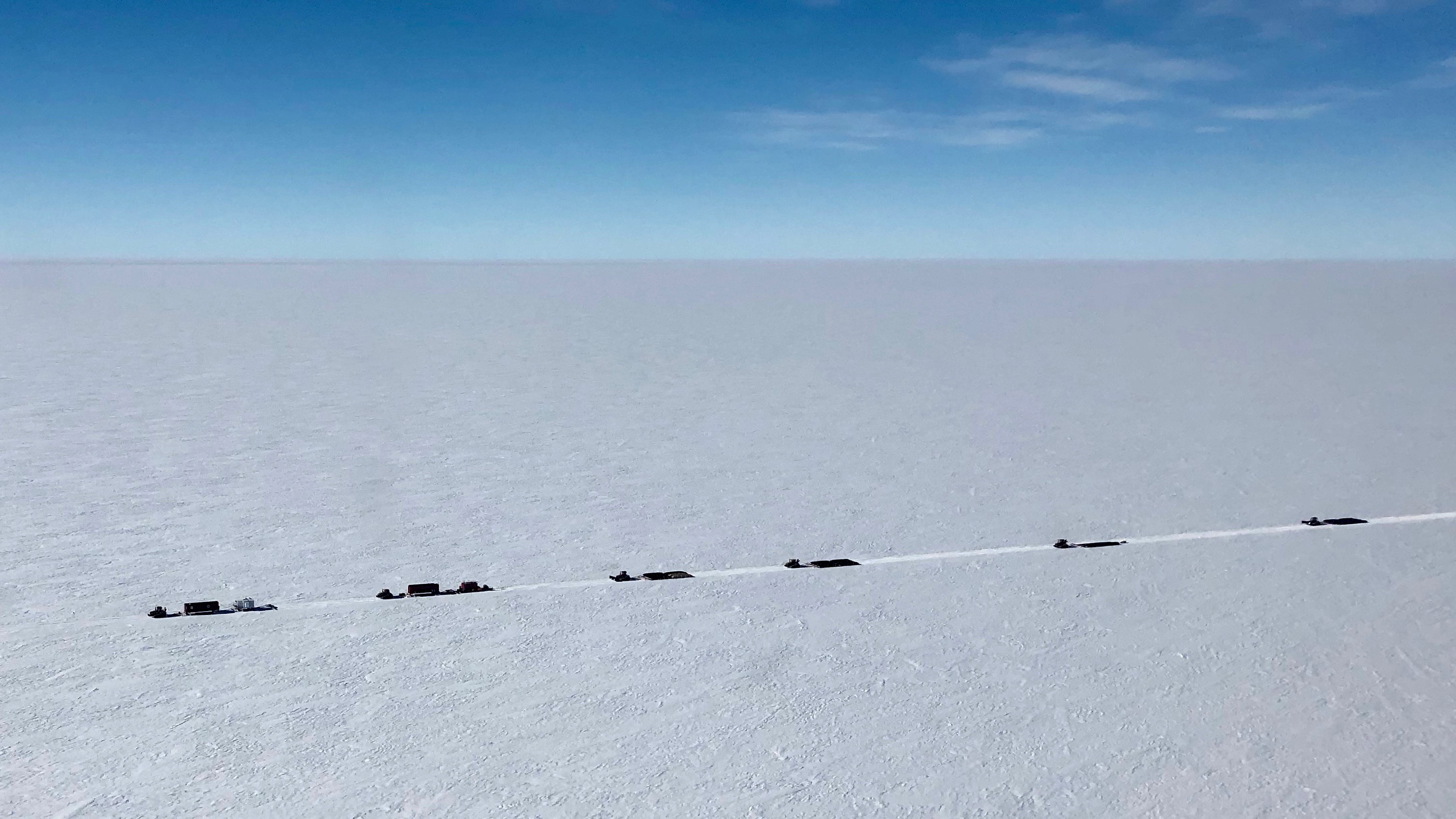 Aerial view of a tractor traverse.