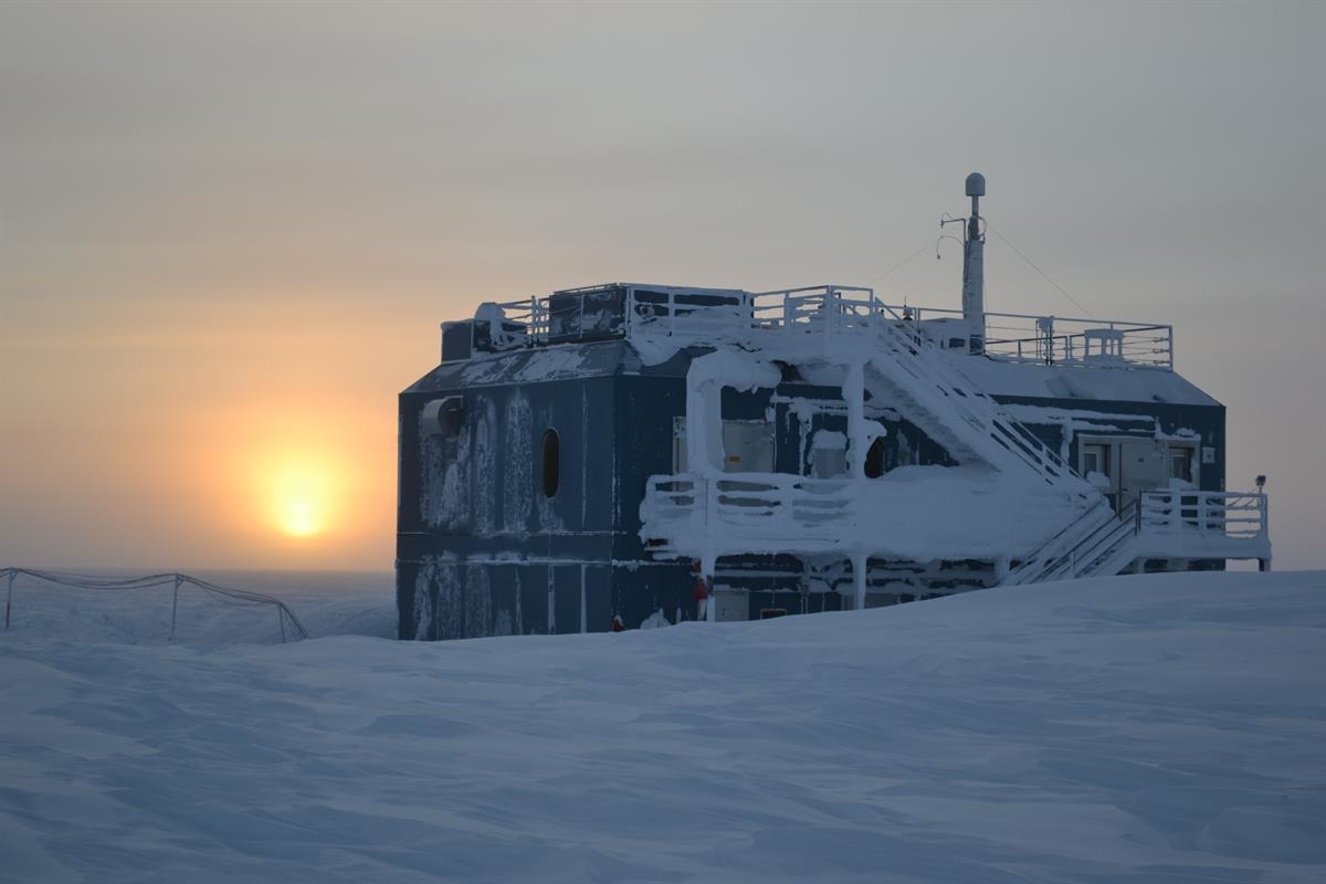 Antarctic Photo Library - Photo Details - 2018Sep24-ARO-sunrise3.JPG