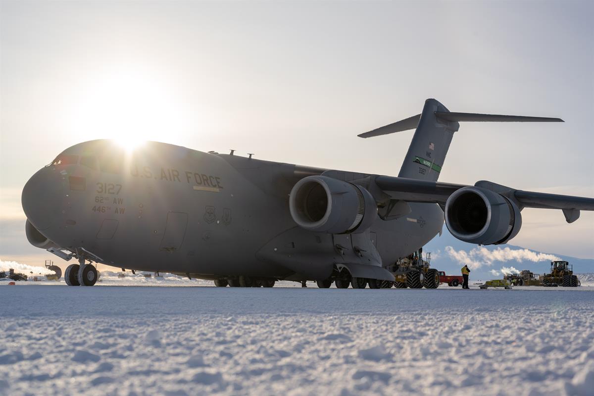 Antarctic Photo Library - Photo Details - 2020Sept18-C-17-Phoenix.jpg