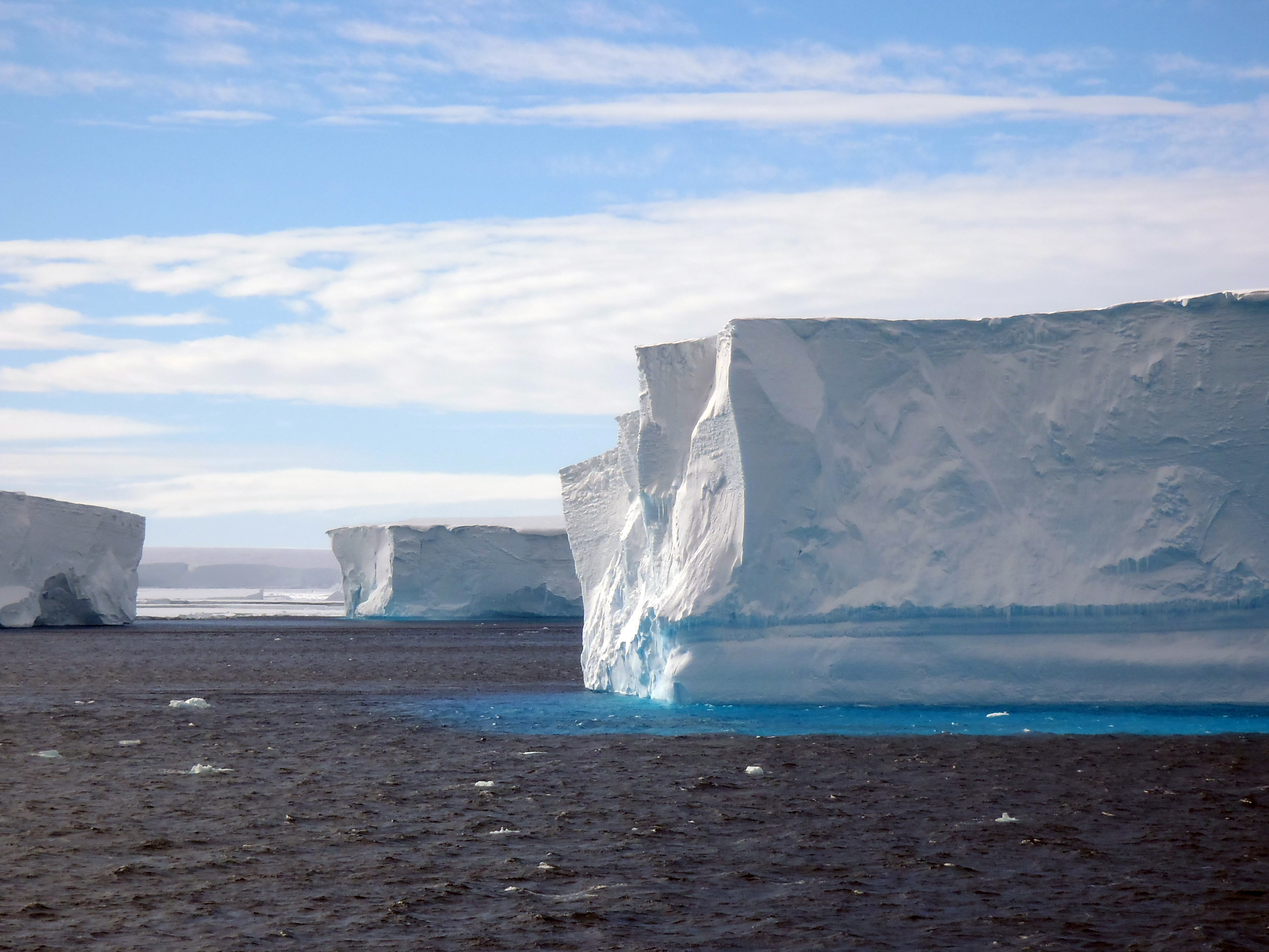 Antarctic Photo Library - Photo Details - 2022Feb11-blue-ice-3-Amy ...