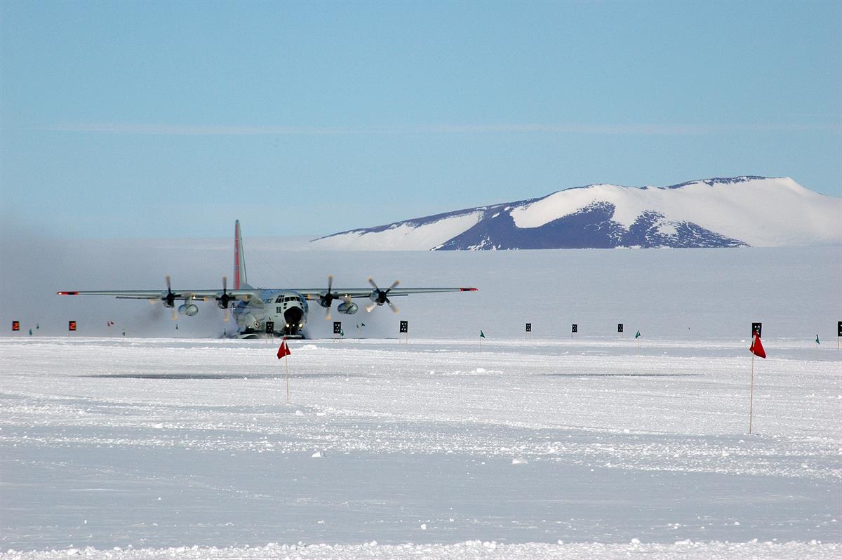 Antarctic Photo Library - Photo Details - CTAM_CAMP_HERC_TAKEOFF.JPG