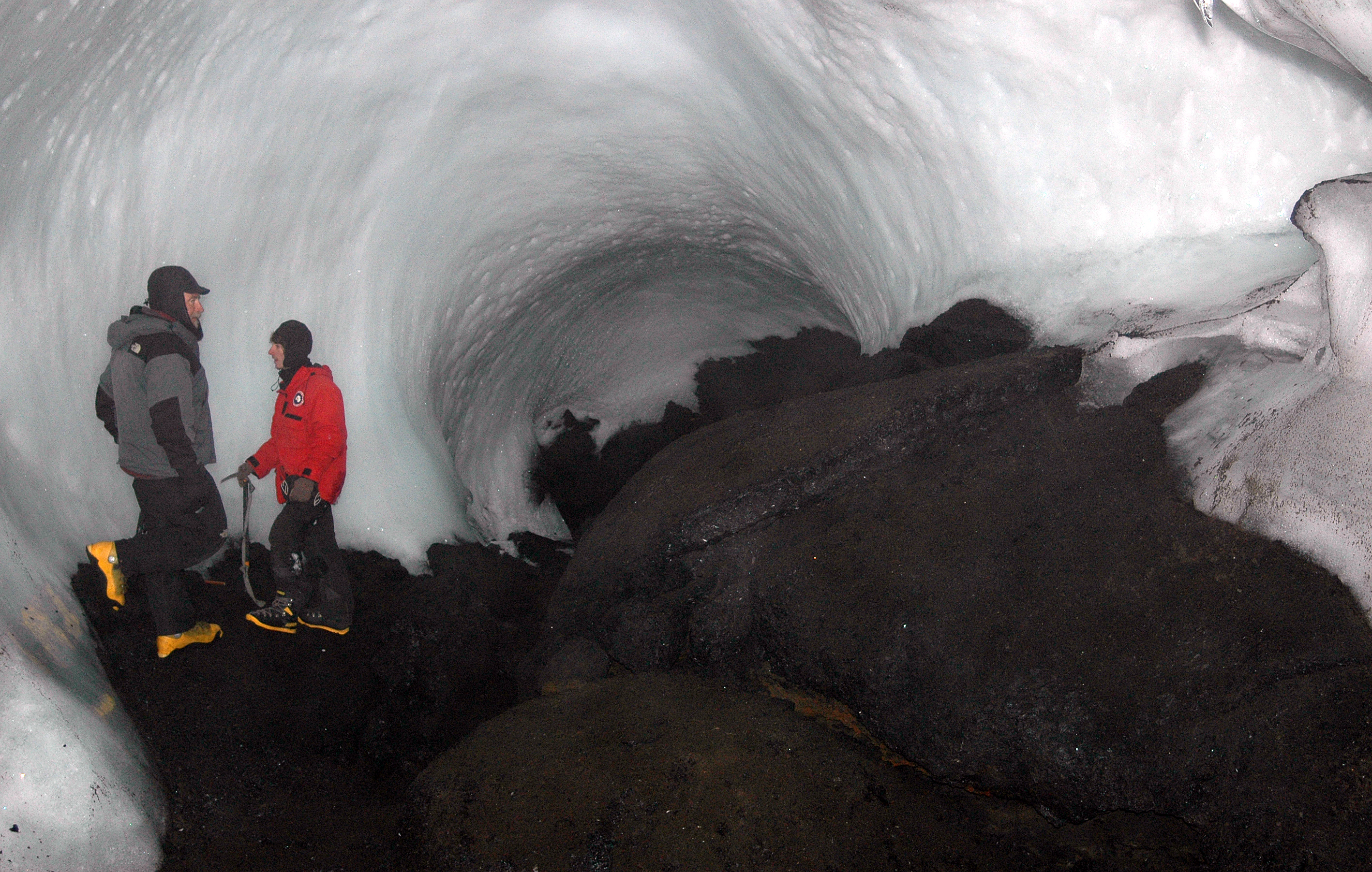 mount erebus caves