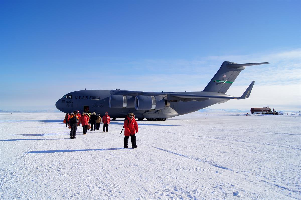 Antarctic Photo Library - Photo Details - c17-pegasus-pax-10.14.15-.jpg