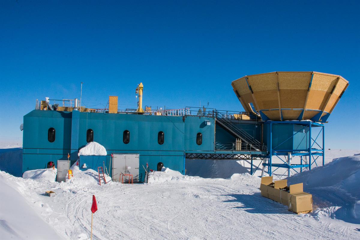 Antarctic Photo Library - Photo Details - keck-array.jpg