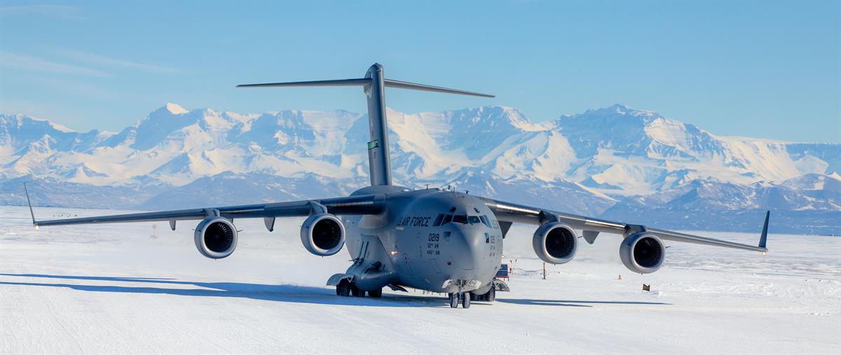 Antarctic Photo Library - Photo Details - usaf-c17-royal-society ...